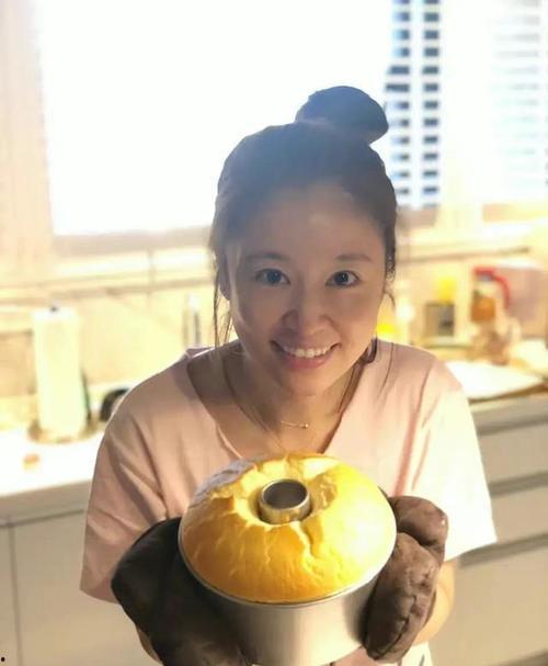 娱乐吃瓜小趴菜,小趴菜吃瓜指南  第3张