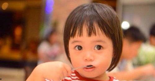 娱乐吃瓜酱女儿懂事,懂事背后的温馨故事  第3张